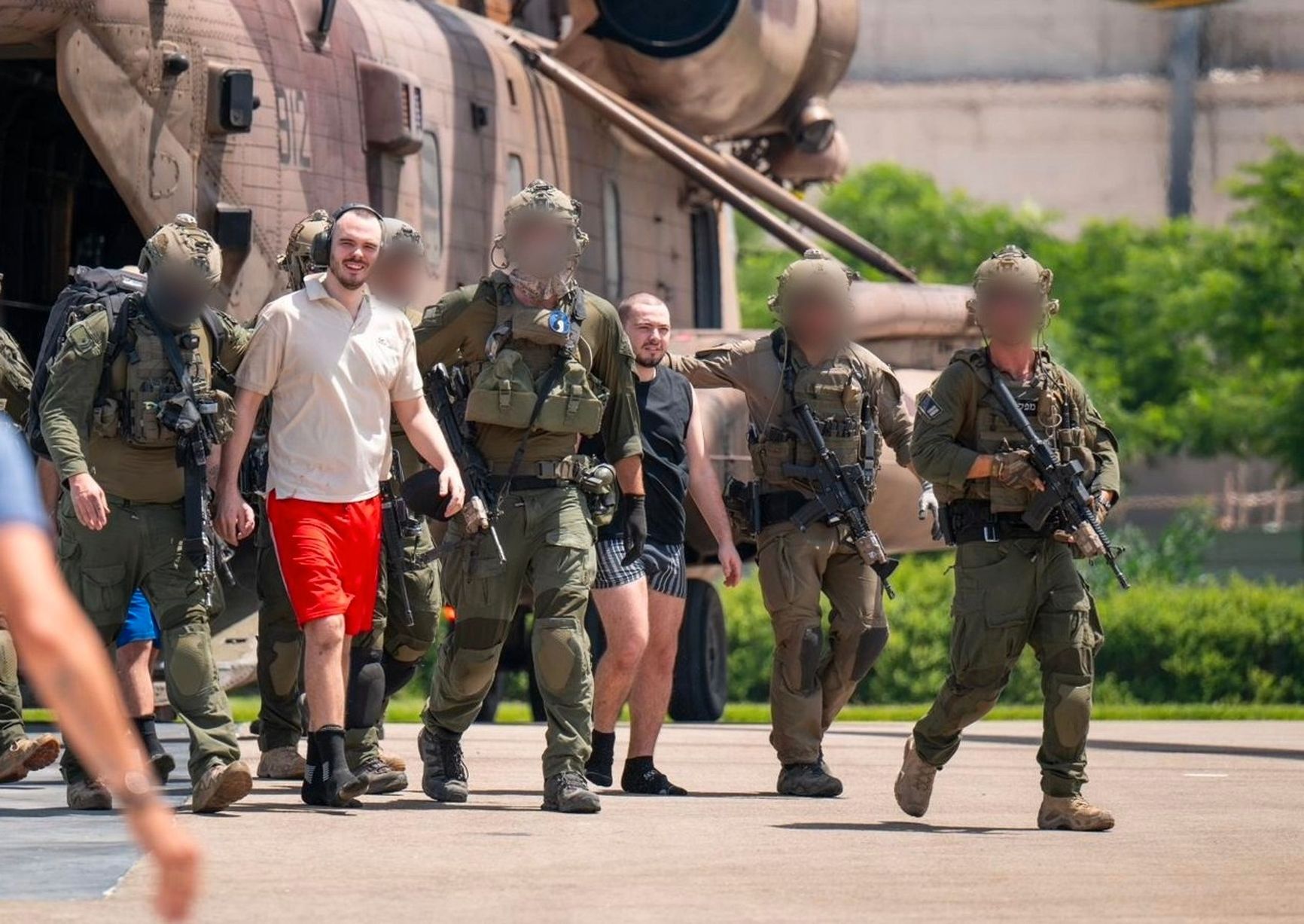 Evacuation of rescued hostages at the Chaim Shiba Medical Center